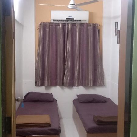 Srujan Sarai Service Apartment Мумбай Екстериор снимка