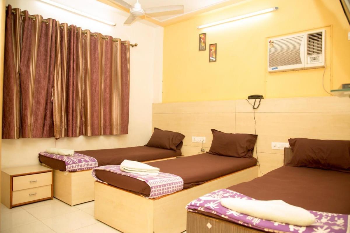 Srujan Sarai Service Apartment Мумбай Екстериор снимка