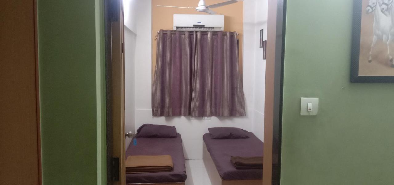 Srujan Sarai Service Apartment Мумбай Екстериор снимка