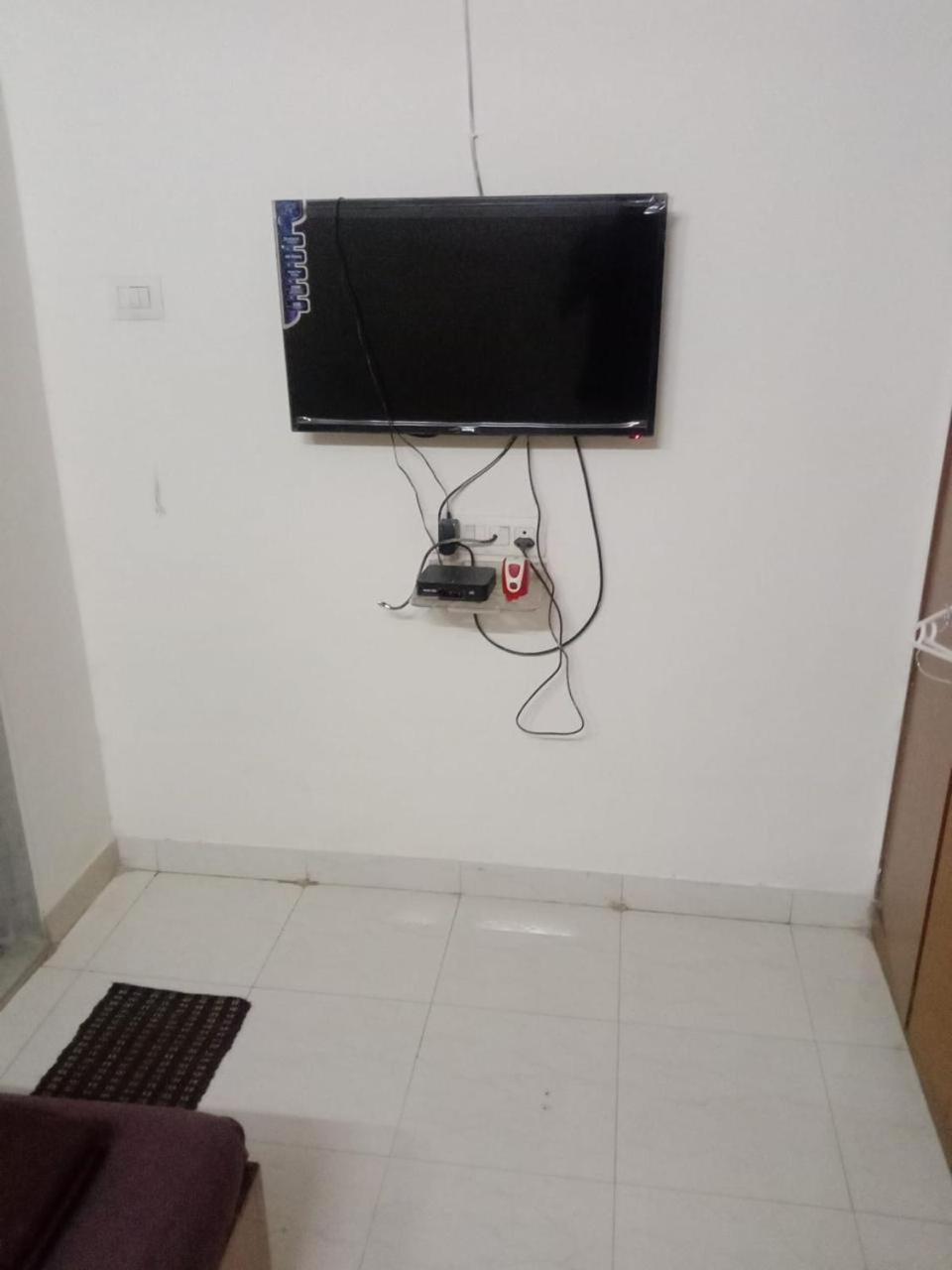 Srujan Sarai Service Apartment Мумбай Екстериор снимка